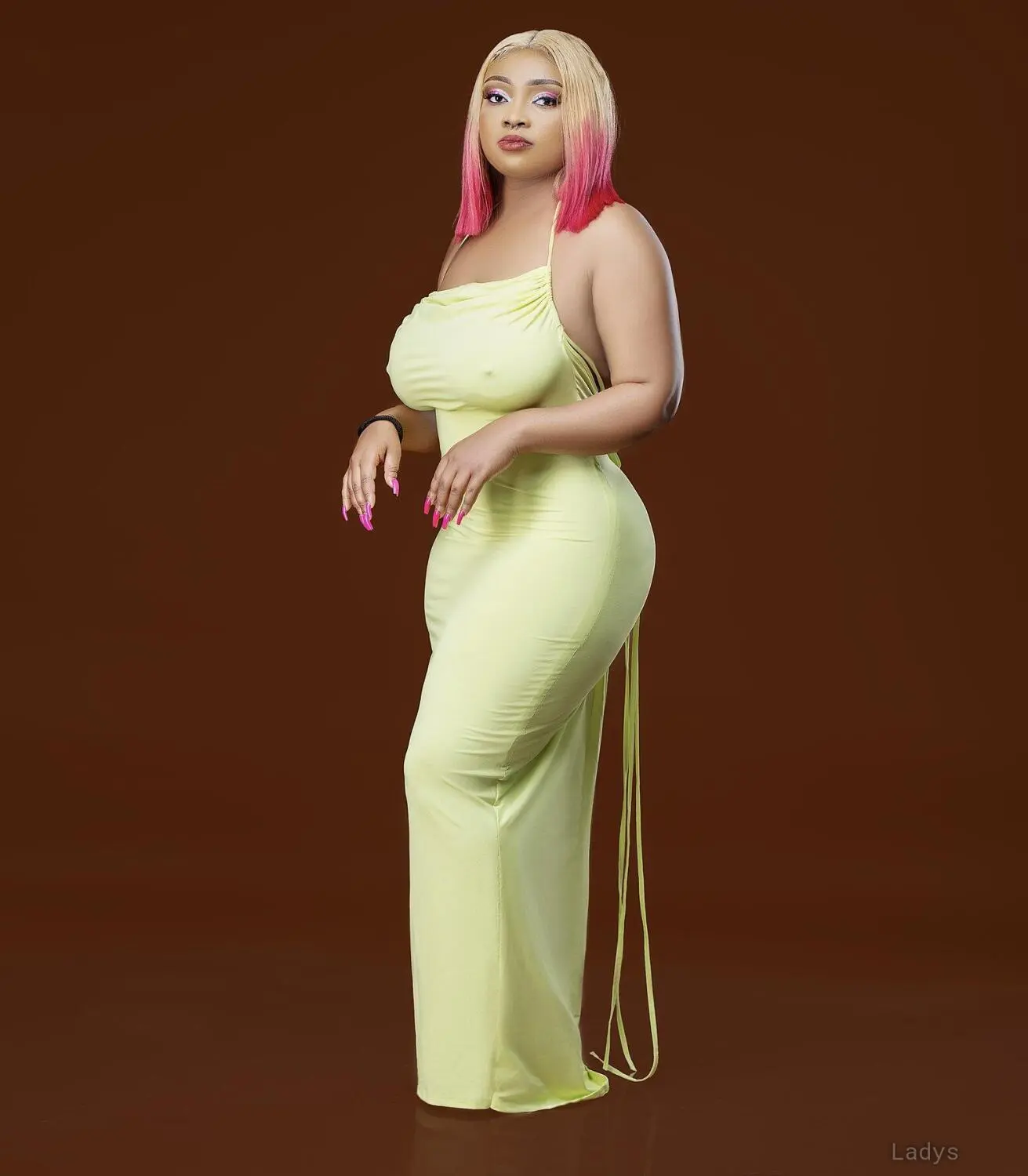 Daphy (27) – Call Girl & Independent Escort Service in Bangkok - Gallery Photo 3