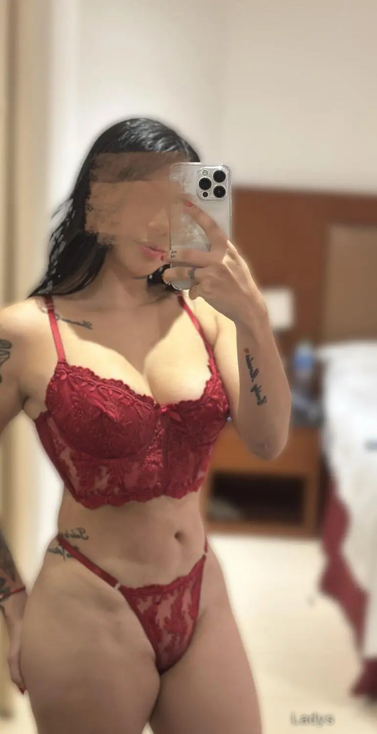 Antonia (24) – Call Girl & Independent Escort Service in Manama - Gallery Photo 2