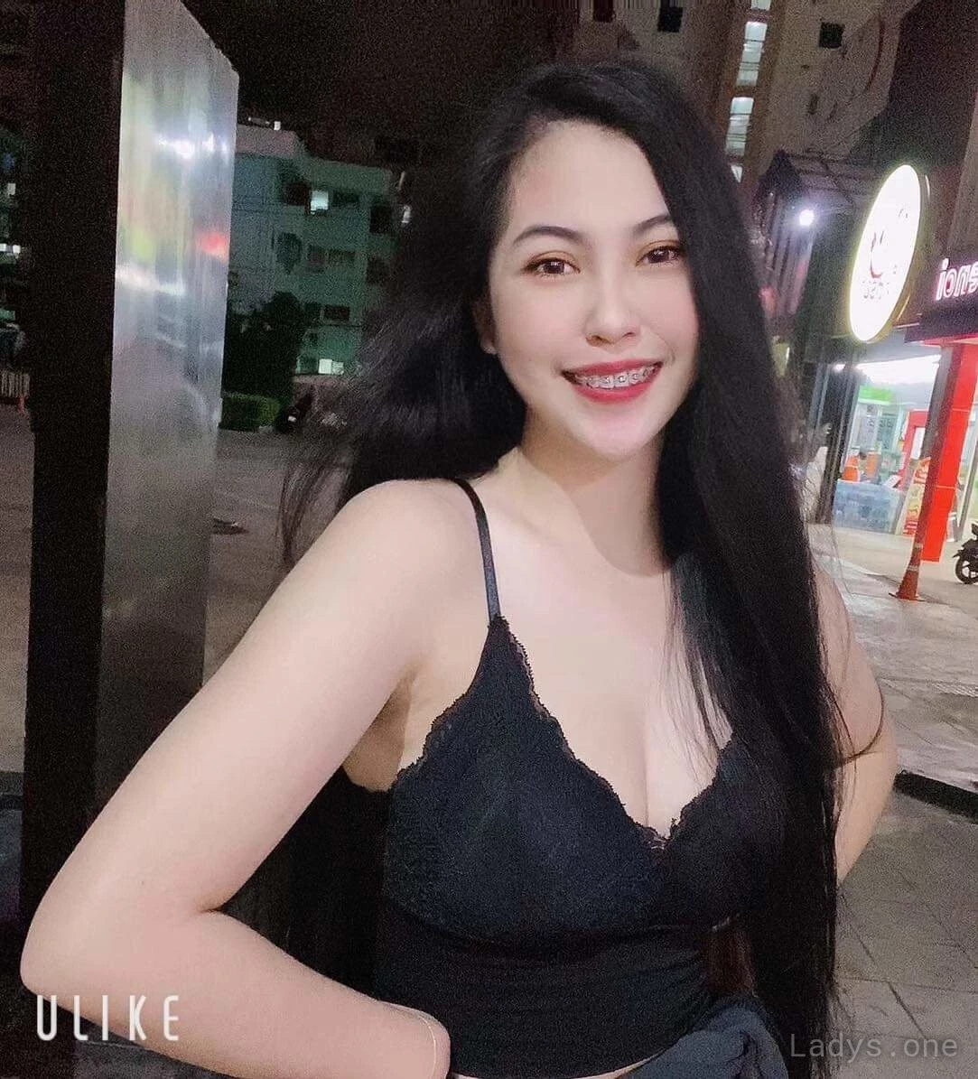 Sara (21) – Call Girl & Independent Escort Service in Manama - Gallery Photo 5