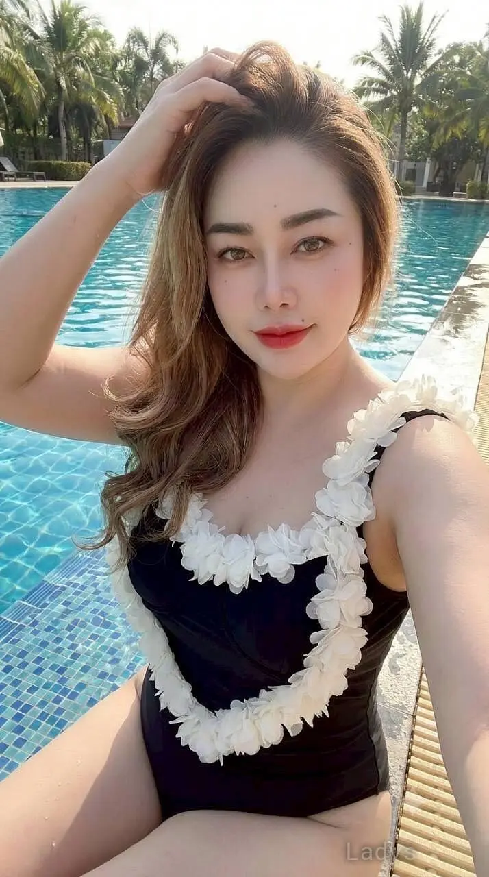 Fin Montra (24) – Call Girl & Independent Escort Service in Khobar - Gallery Photo 3