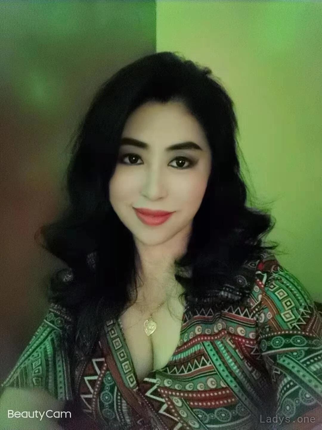 Suzi (36) – Call Girl & Independent Escort Service in Al Muharraq - Gallery Photo 4