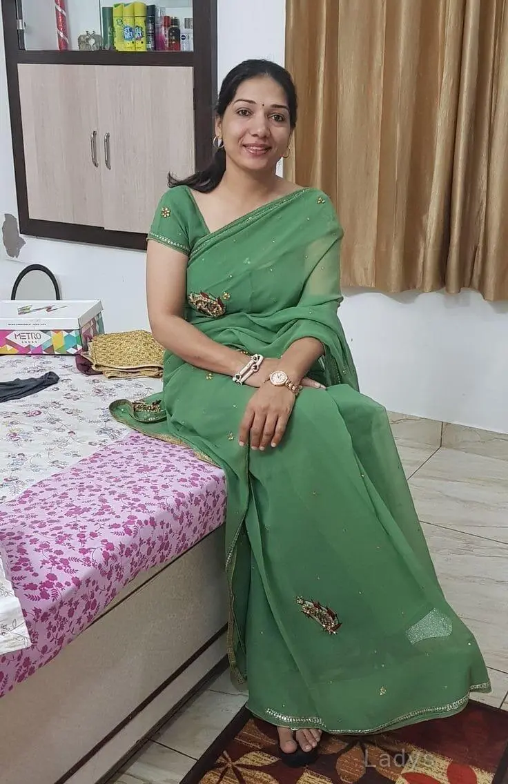 Shivani (20) – Call Girl & Independent Escort Service in Hua Hin - Gallery Photo 3