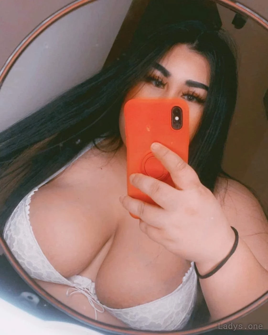 Liza (24) – Call Girl & Independent Escort Service in Hamad Town - Gallery Photo 3