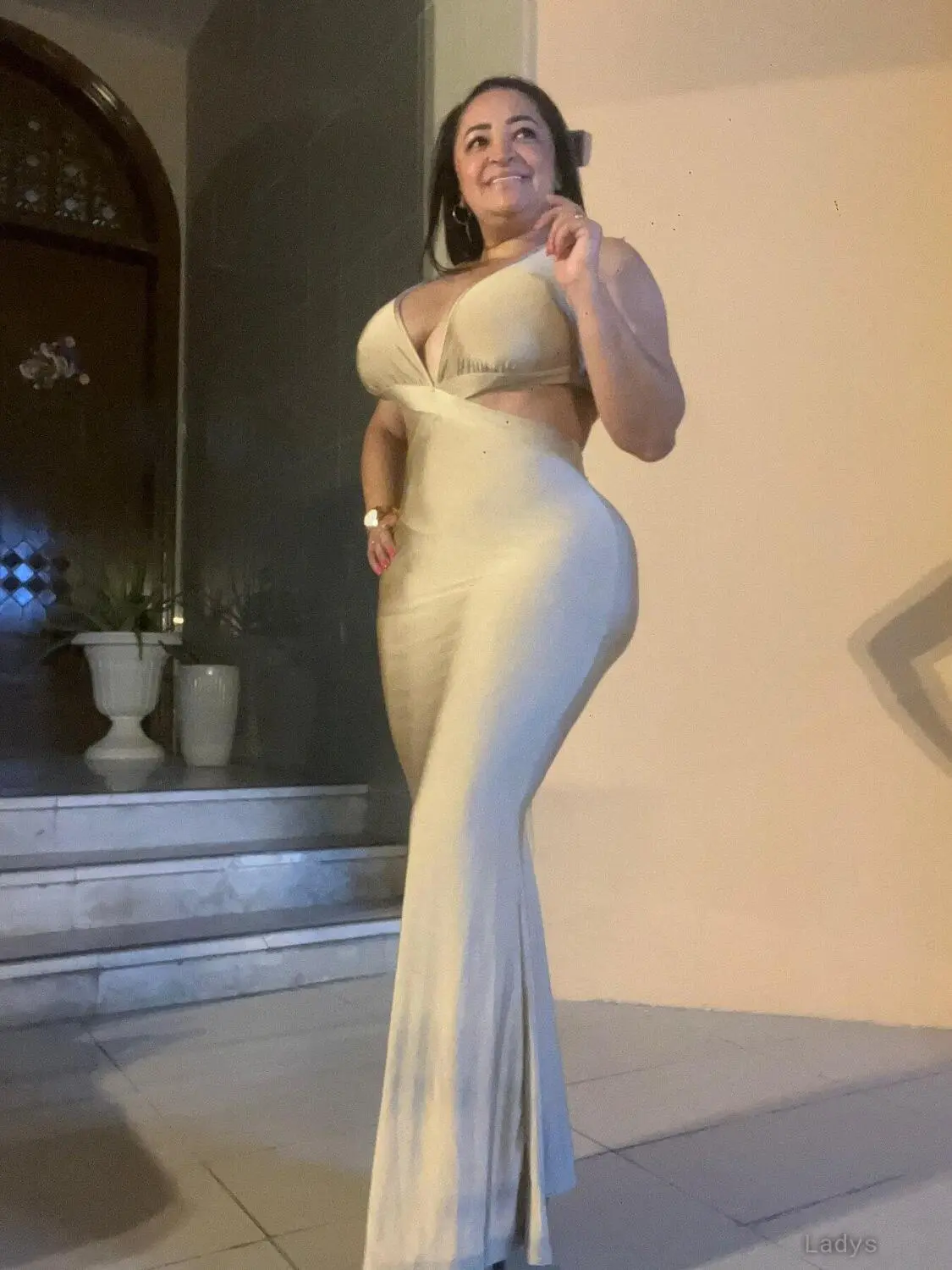Candy (30) – Call Girl & Independent Escort Service in Abu Dhabi - Gallery Photo 4