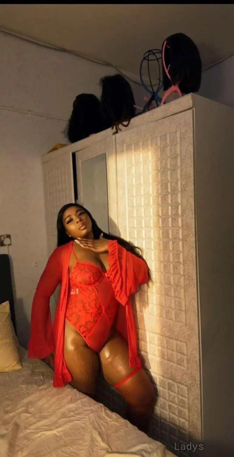 Janet (27) – Call Girl & Independent Escort Service in Abu Dhabi - Gallery Photo 6