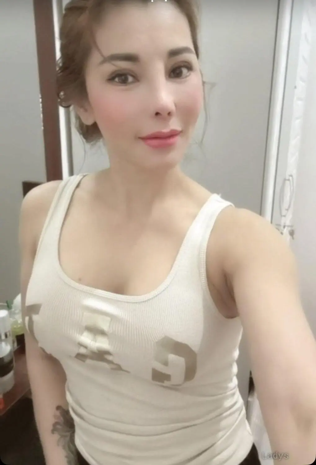 Linda (27) – Call Girl & Independent Escort Service in Manama - Gallery Photo 6