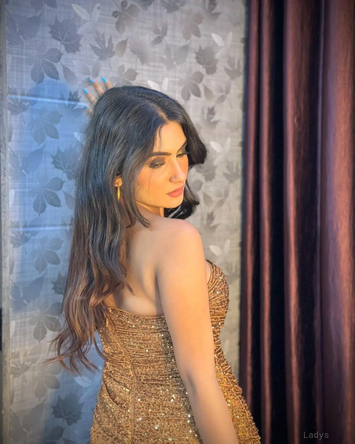 Hina Indian (23) – Call Girl & Independent Escort Service in Ras Al Khaimah - Gallery Photo 3