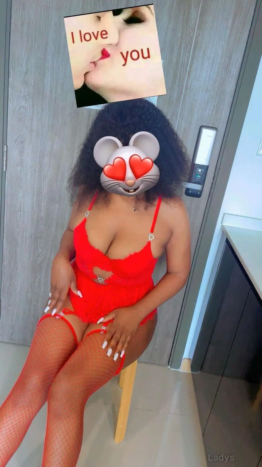 Matha (26) – Call Girl & Independent Escort Service in Ko Samui - Gallery Photo 4