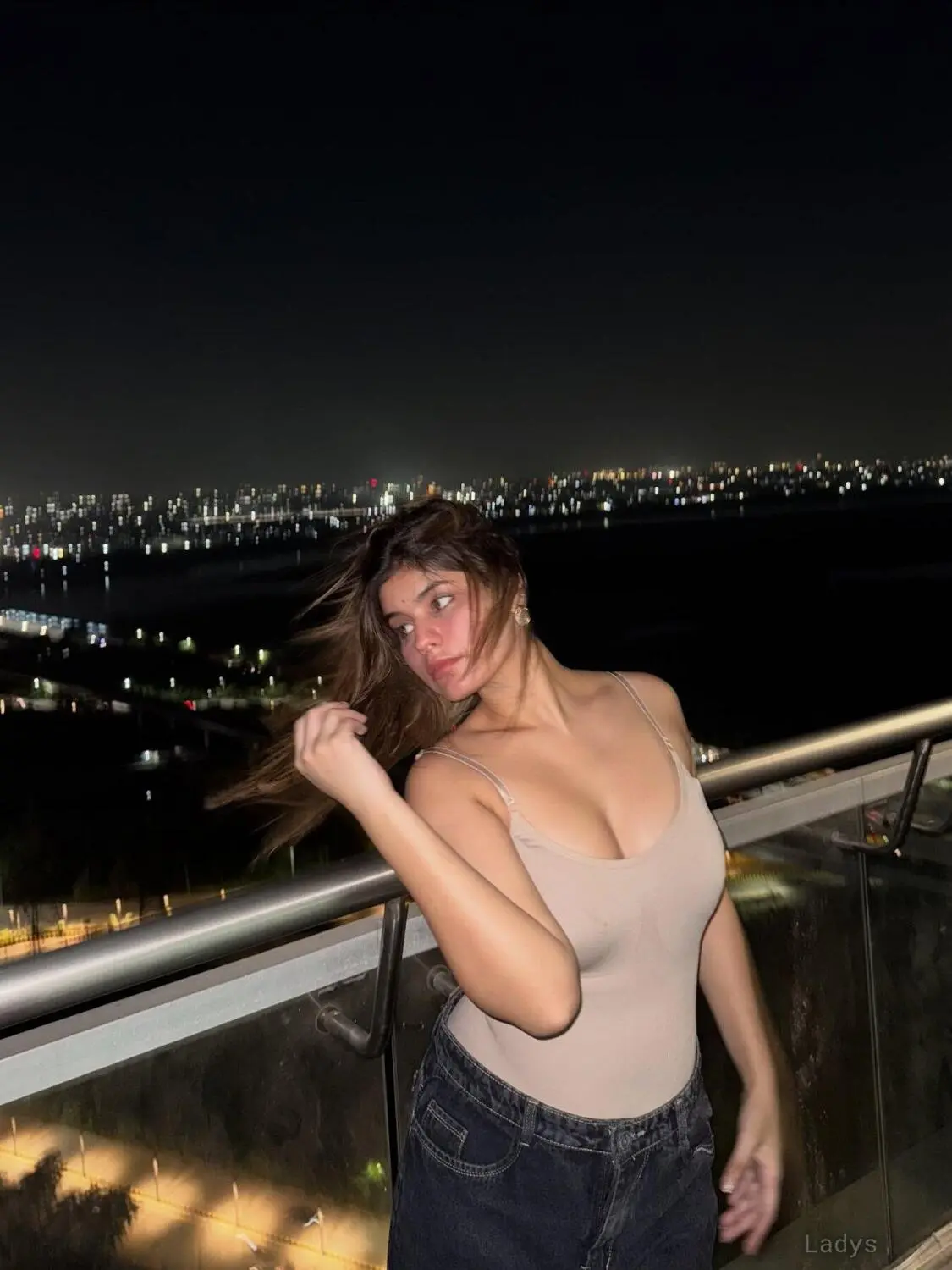 Nandini (23) – Call Girl & Independent Escort Service in Al Ain City - Gallery Photo 3