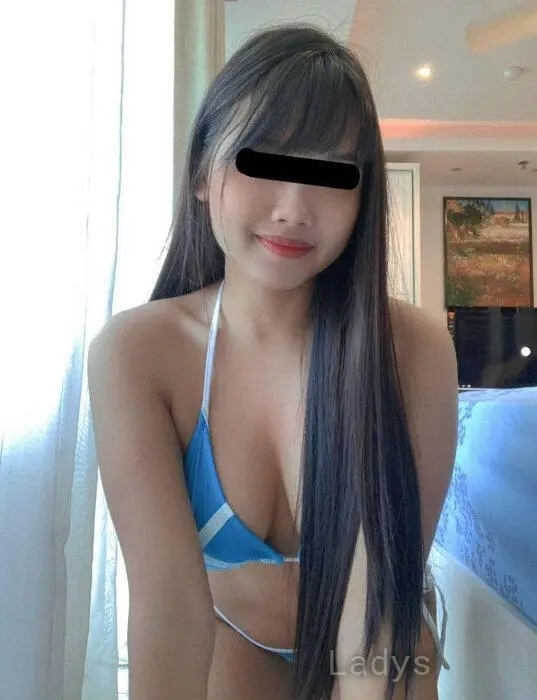 Rina (25) – Call Girl & Independent Escort Service in Pattaya - Gallery Photo 4