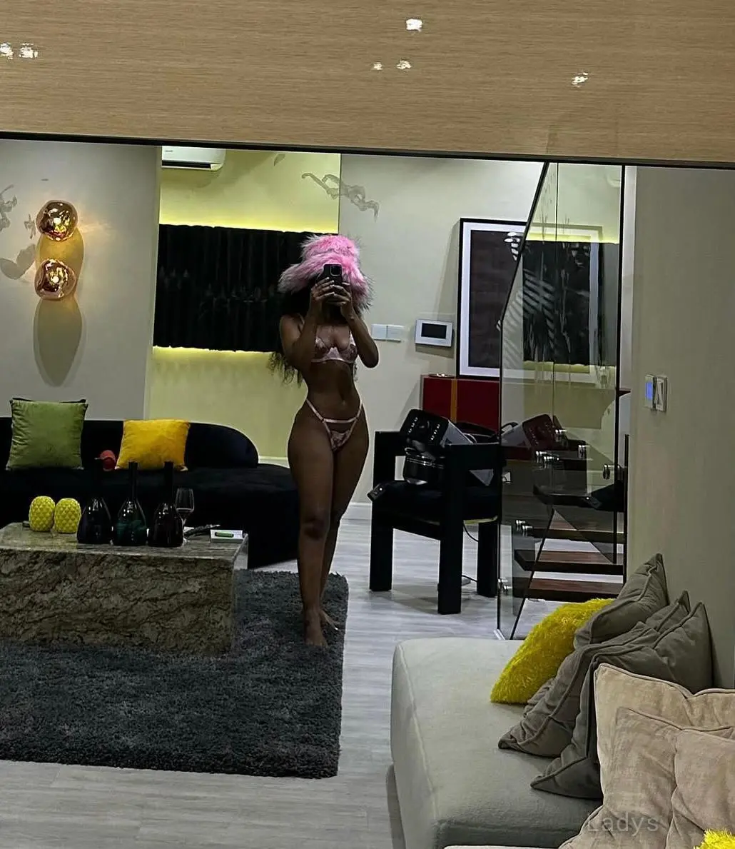 Monic (24) – Call Girl & Independent Escort Service in Bangkok - Gallery Photo 7