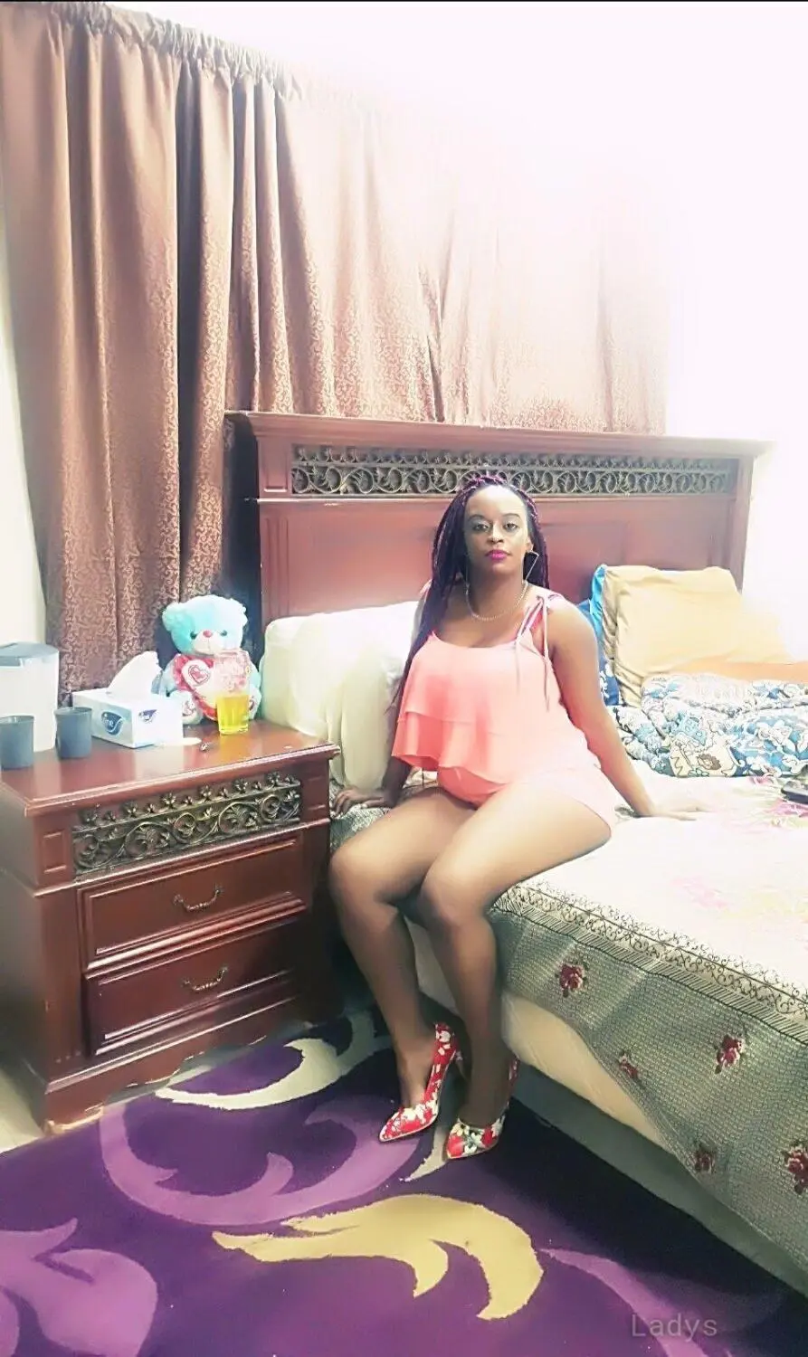Sasha (28) – Call Girl & Independent Escort Service in Al Riffa - Gallery Photo 3