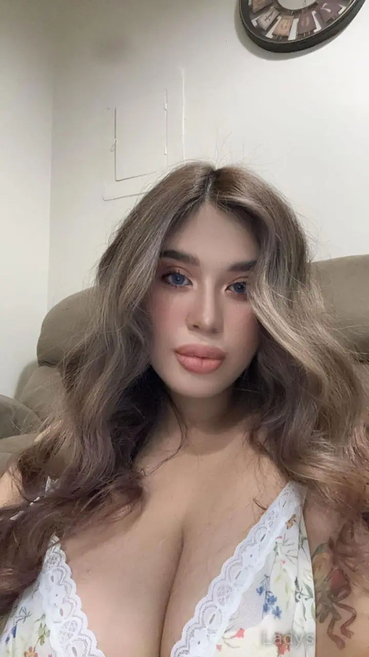 Chubby (23) – Call Girl & Independent Escort Service in Hua Hin - Gallery Photo 3