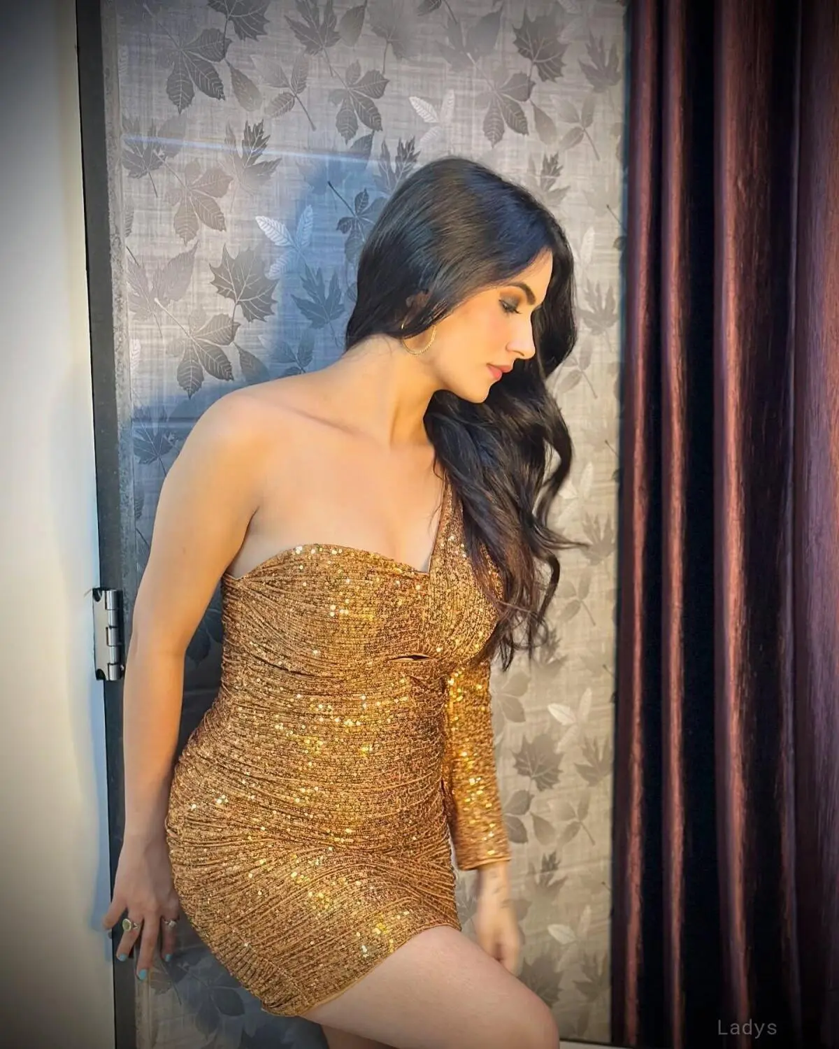 Hina Indian (23) – Call Girl & Independent Escort Service in Ras Al Khaimah - Gallery Photo 5