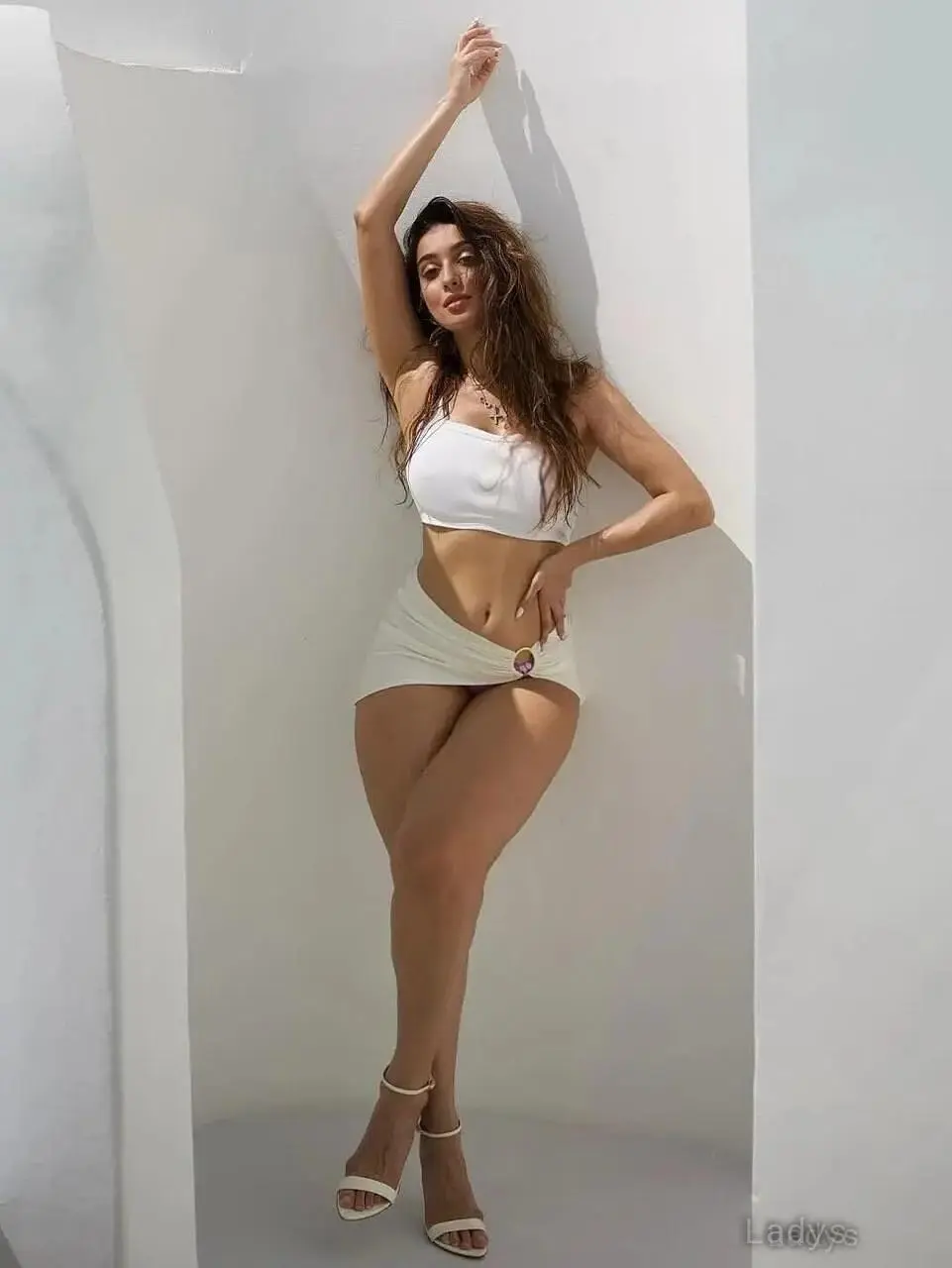 Anya (22) – Call Girl & Independent Escort Service in Abu Dhabi - Gallery Photo 5