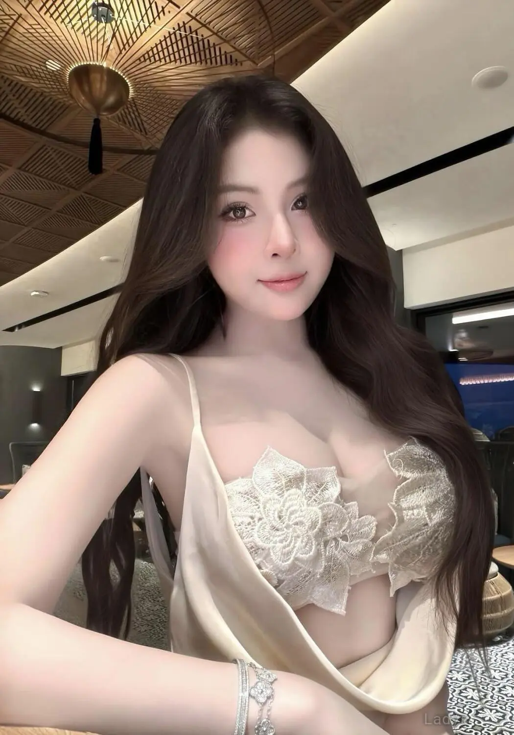 Julia (21) – Call Girl & Independent Escort Service in Dammam - Gallery Photo 5