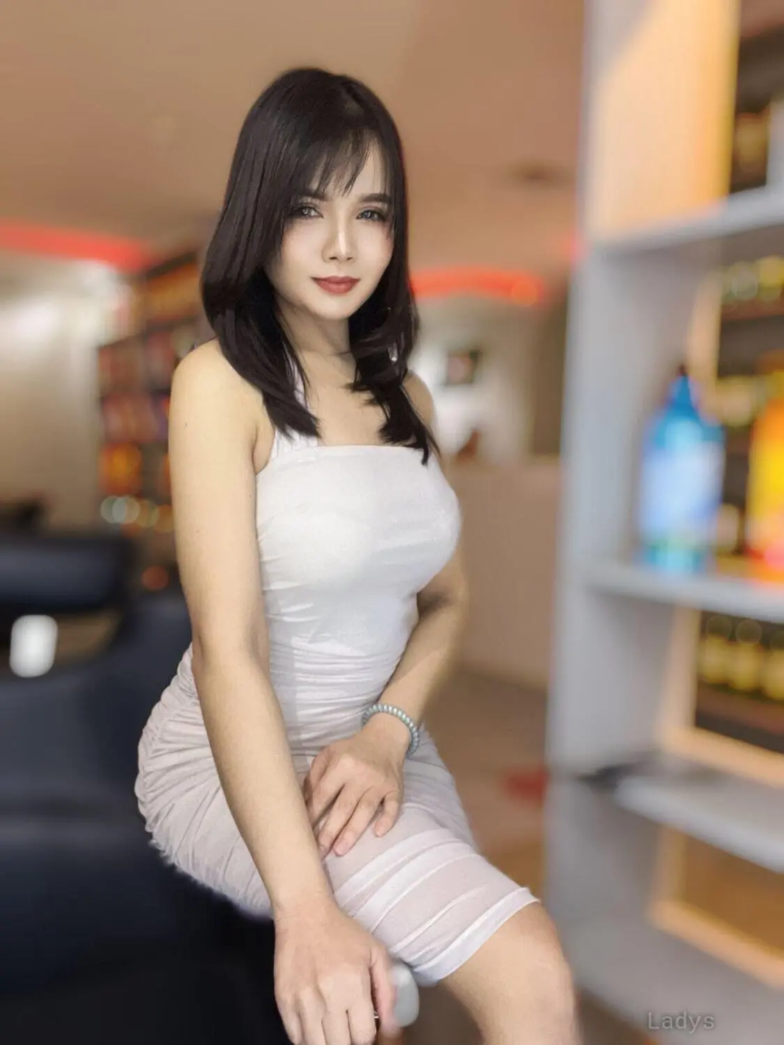 Lisa (28) – Call Girl & Independent Escort Service in Ras Al Khaimah - Gallery Photo 6