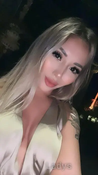 Sofia (28) – Call Girl & Independent Escort Service in Manama - Gallery Photo 3
