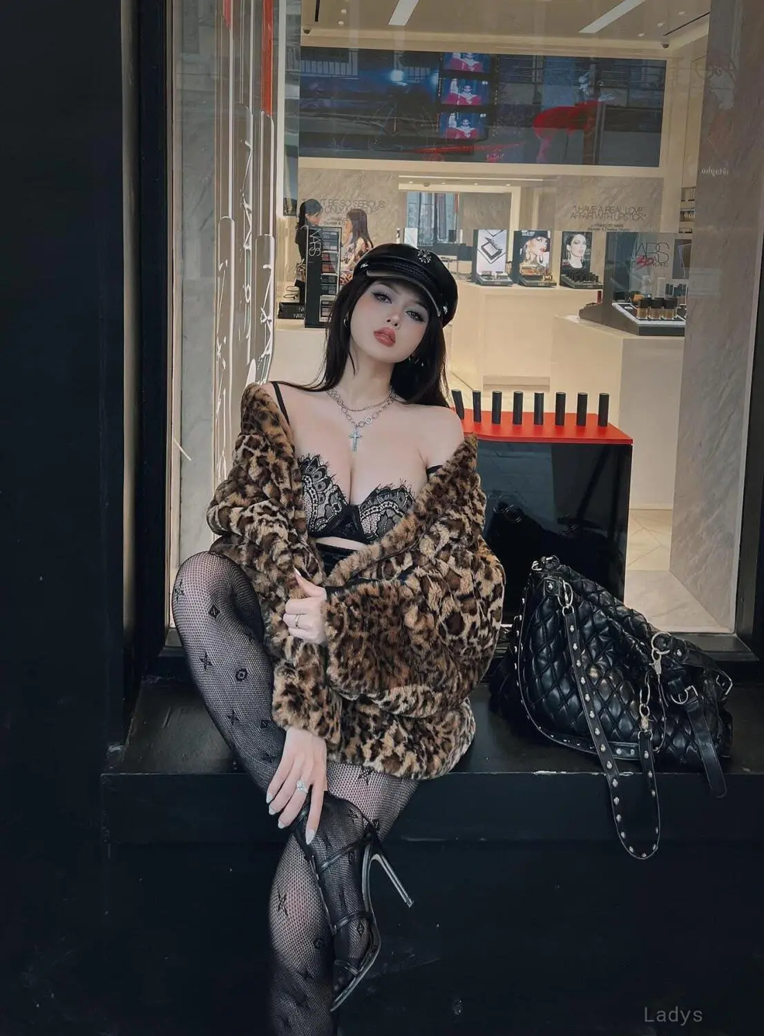 Yuki (19) – Call Girl & Independent Escort Service in Bangkok - Gallery Photo 2