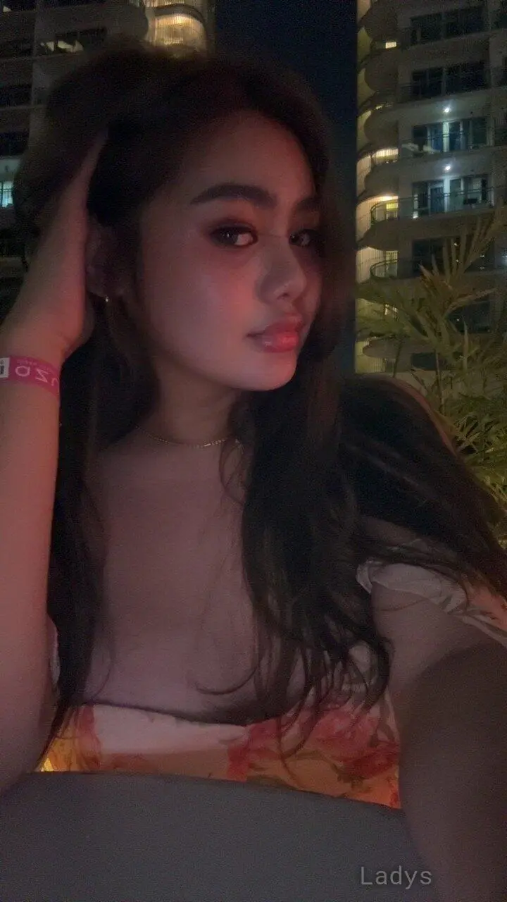 Annabel (20) – Call Girl & Independent Escort Service in Bangkok - Gallery Photo 3