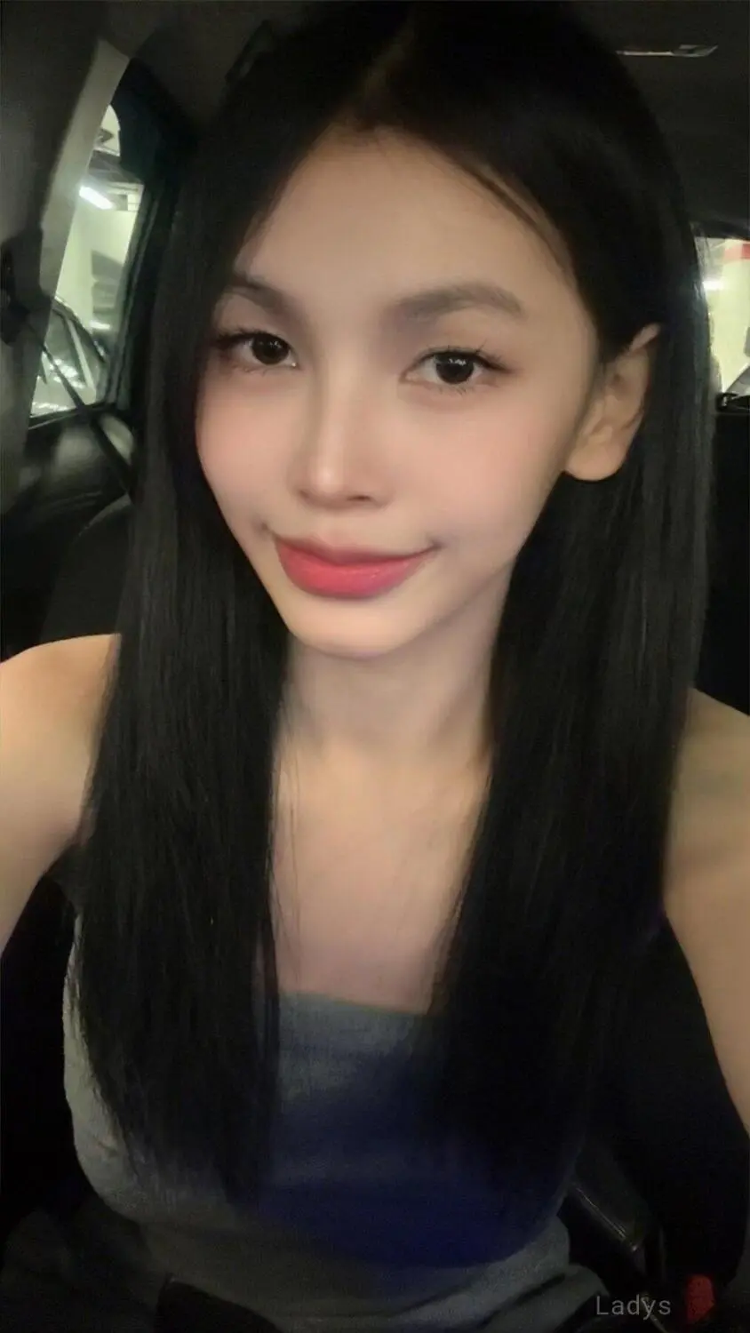 Mitchhhyy (19) – Call Girl & Independent Escort Service in Hat Yai - Gallery Photo 8