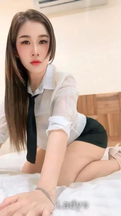 Jenny (25) – Call Girl & Independent Escort Service in Riyadh - Gallery Photo 4