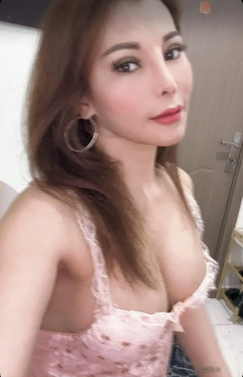 Linda (27) – Call Girl & Independent Escort Service in Manama - Gallery Photo 5