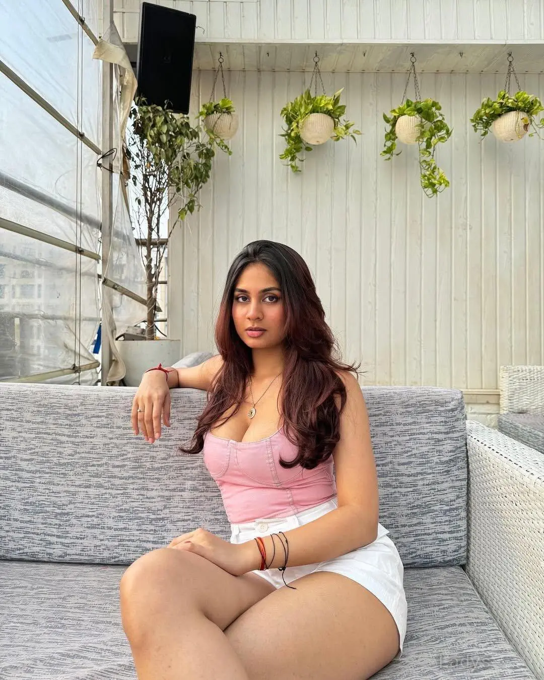 Kavya (23) – Call Girl & Independent Escort Service in Vadodara - Gallery Photo 2