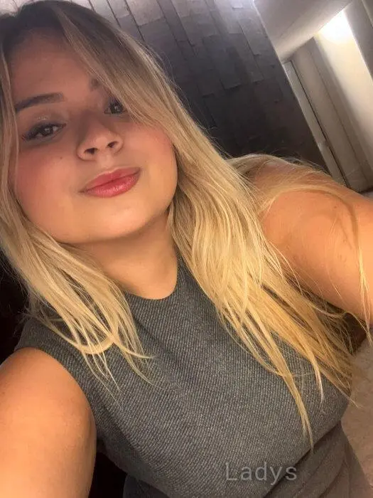 Chanel (24) – Call Girl & Independent Escort Service in Valencia - Gallery Photo 4