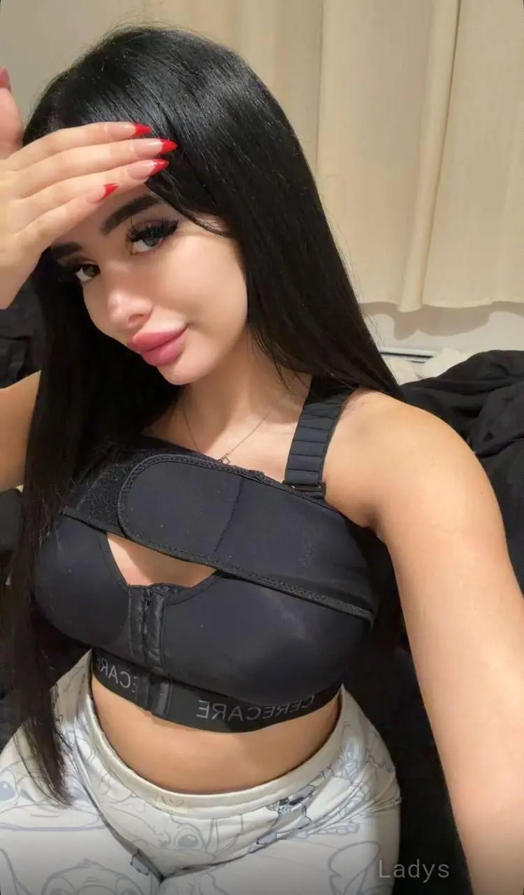 Leya (25) – Call Girl & Independent Escort Service in Valencia - Gallery Photo 3