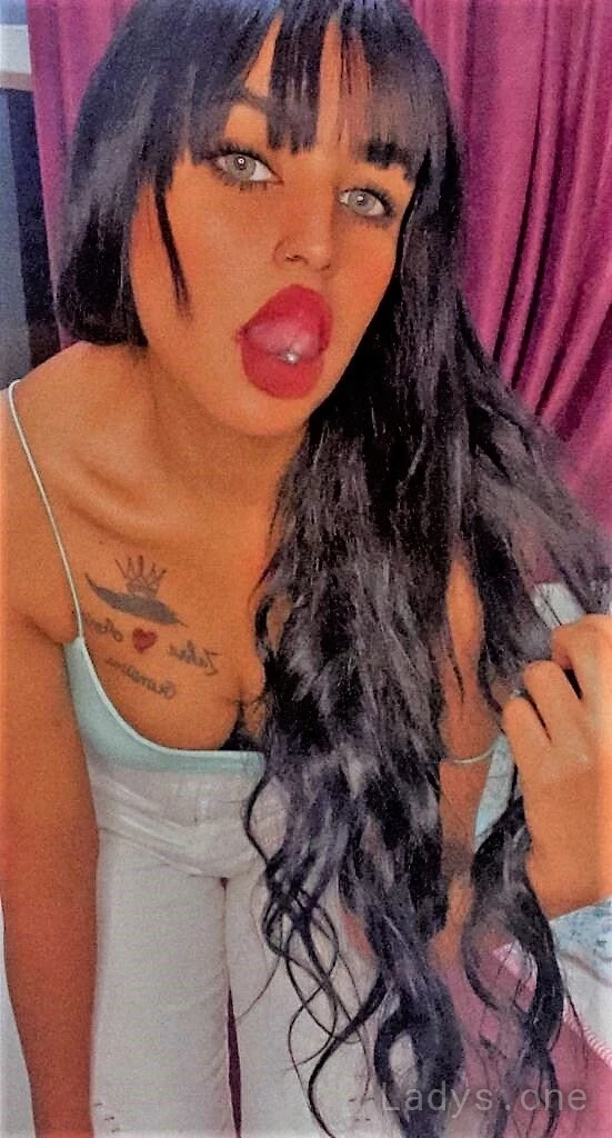 Samara (21) – Call Girl & Independent Escort Service in Van - Gallery Photo 4