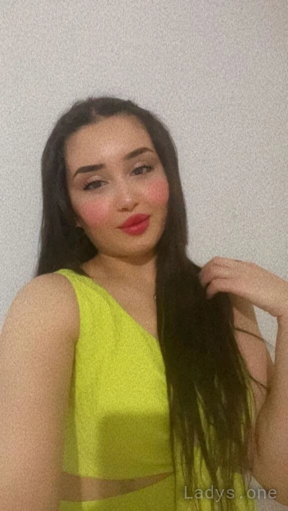 Ryta (21) – Call Girl & Independent Escort Service in Van - Gallery Photo 5
