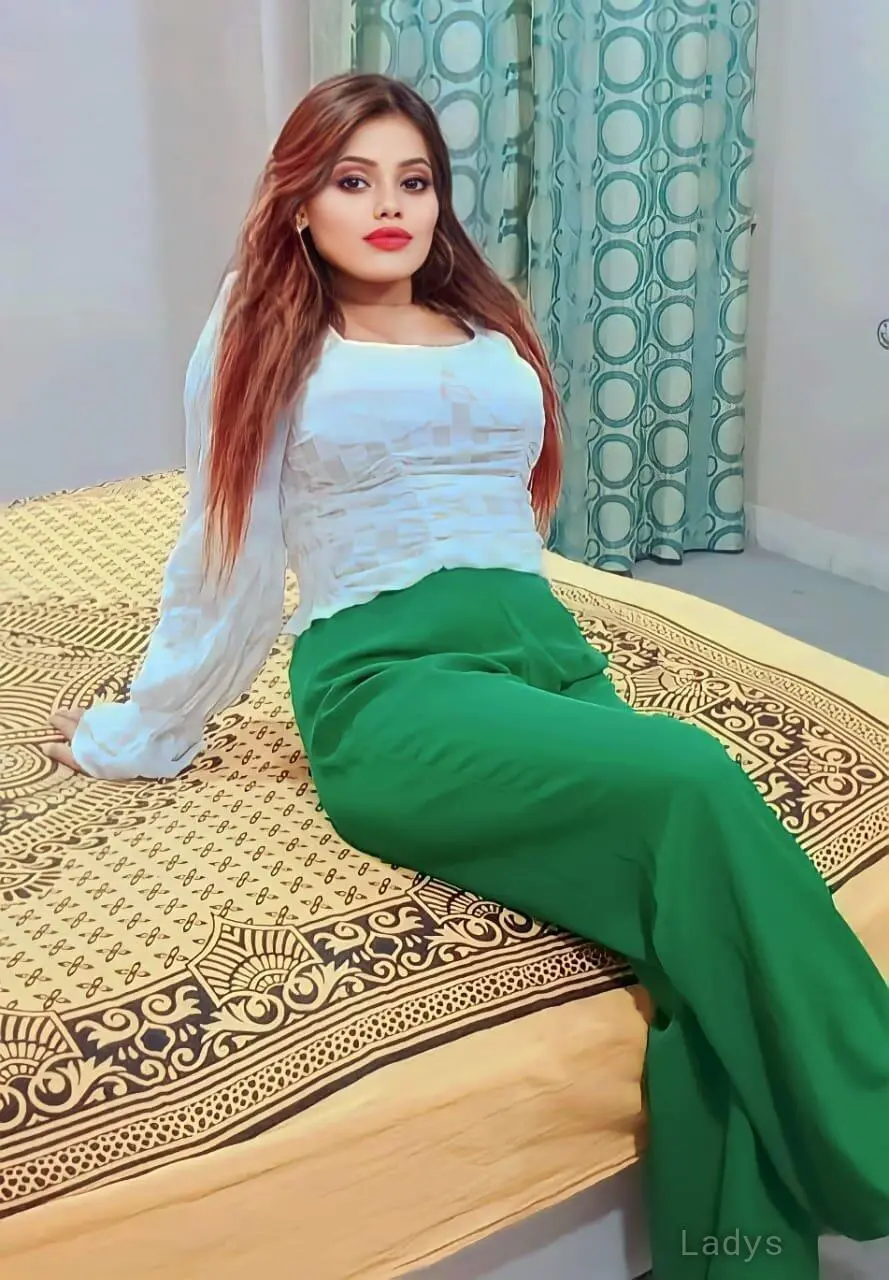 Joshi (22) – Call Girl & Independent Escort Service in Vapi - Gallery Photo 6