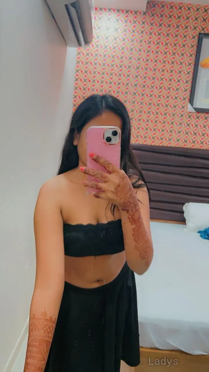 Sneha (21) – Call Girl & Independent Escort Service in Varanasi - Gallery Photo 6