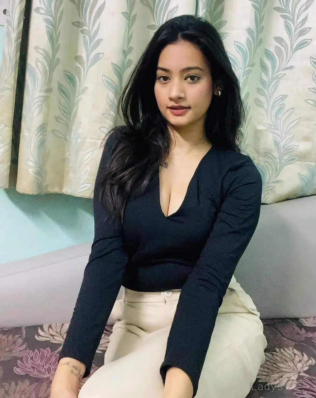 Ragini (23) – Call Girl & Independent Escort Service in Varanasi - Gallery Photo 2