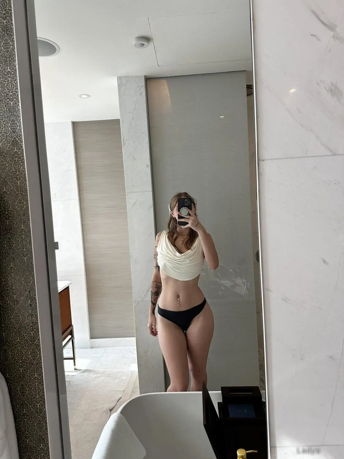 Sabina (27) – Call Girl & Independent Escort Service in Varaždin - Gallery Photo 3