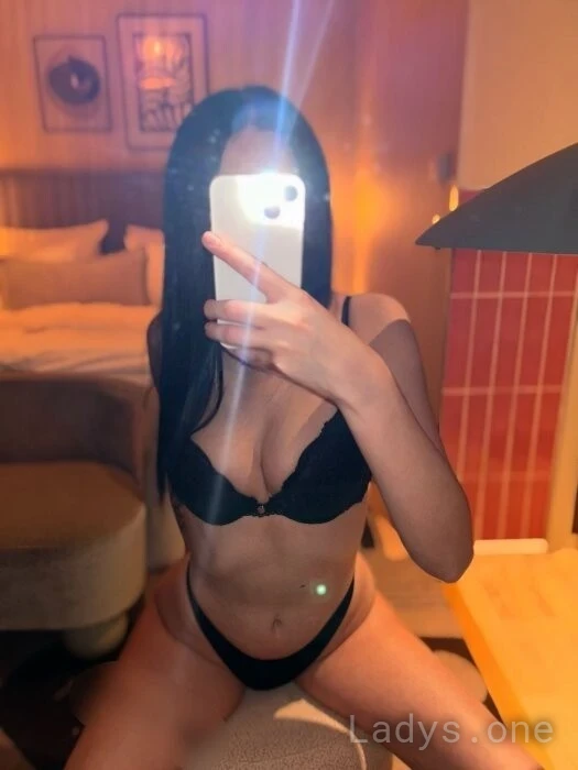 Julia (22) – Call Girl & Independent Escort Service in Vejle - Gallery Photo 3