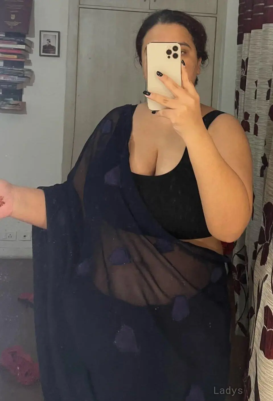 Urmi (29) – Call Girl & Independent Escort Service in Vellore - Gallery Photo 2