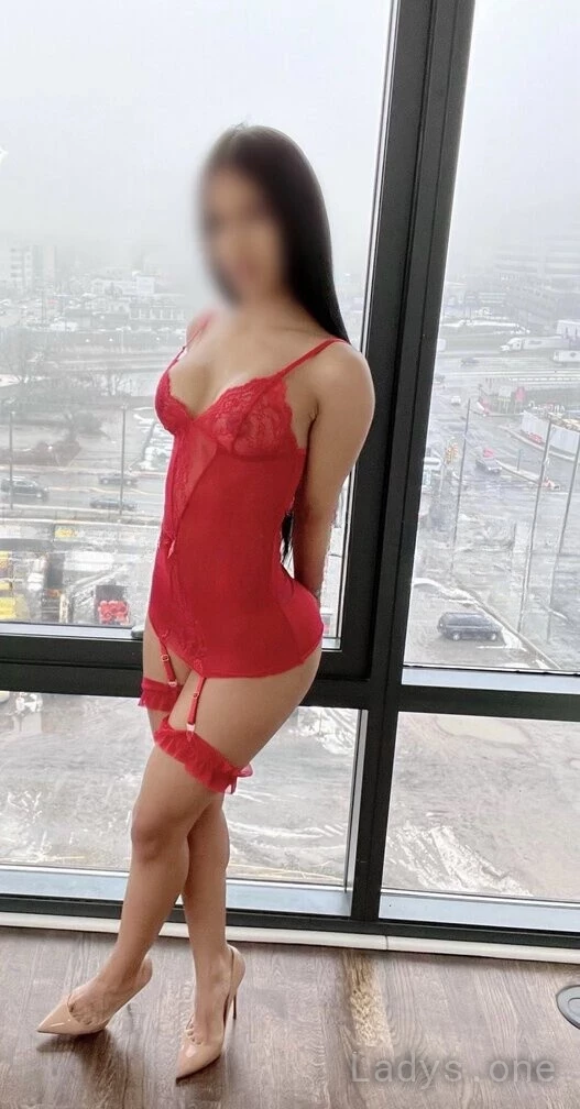 Marilyn (23) – Call Girl & Independent Escort Service in Victoria - Gallery Photo 3