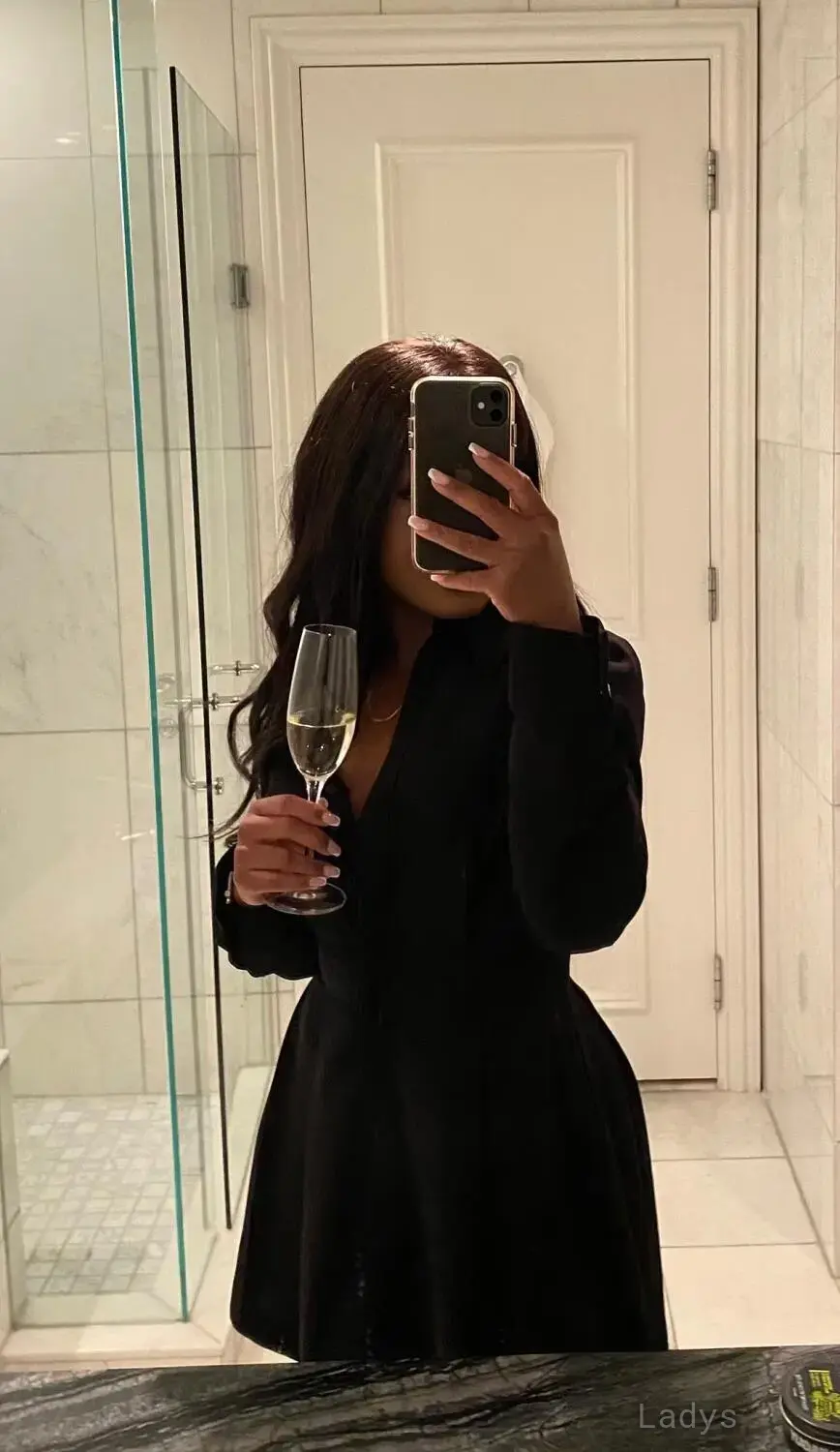Mademoiselle La (20) – Call Girl & Independent Escort Service in Victoria - Gallery Photo 2