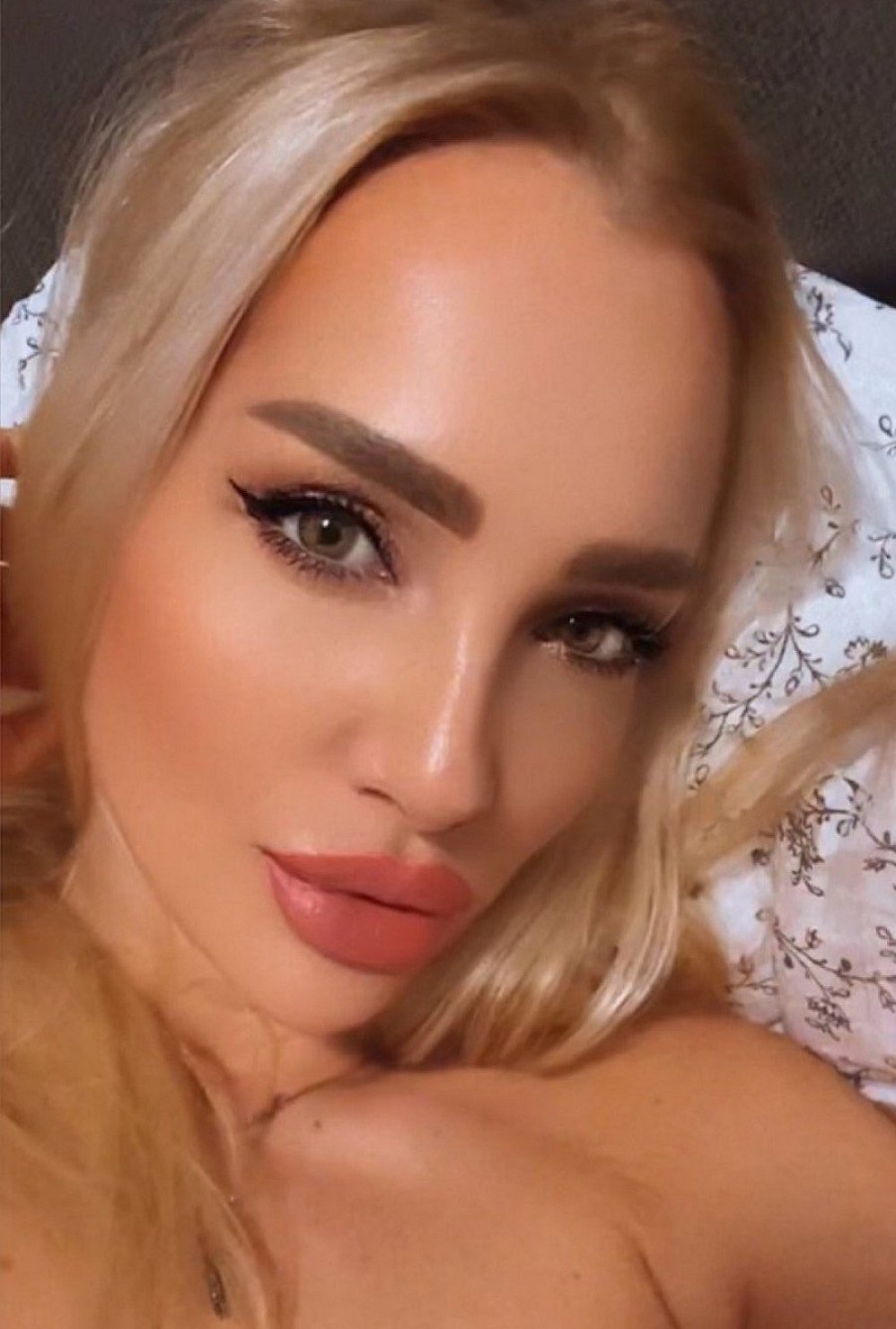 Nicolle (18) – Call Girl & Independent Escort Service in Vienna - Gallery Photo 5