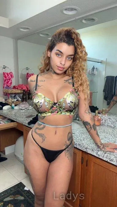 Gianna (24) – Call Girl & Independent Escort Service in Vigo - Gallery Photo 4