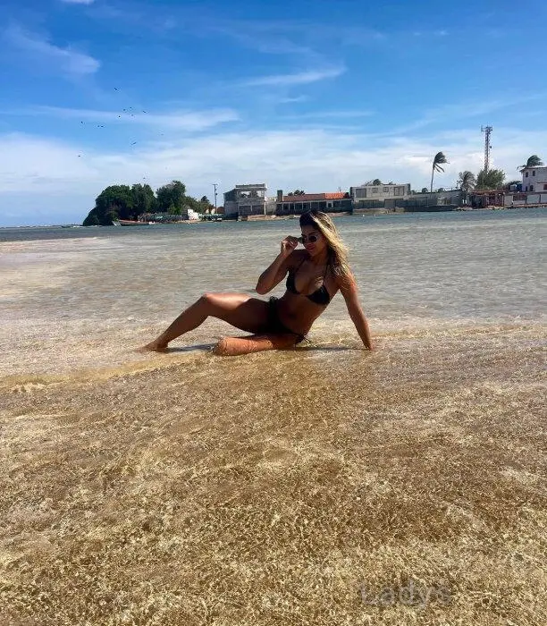 Megan (23) – Call Girl & Independent Escort Service in Vigo - Gallery Photo 3