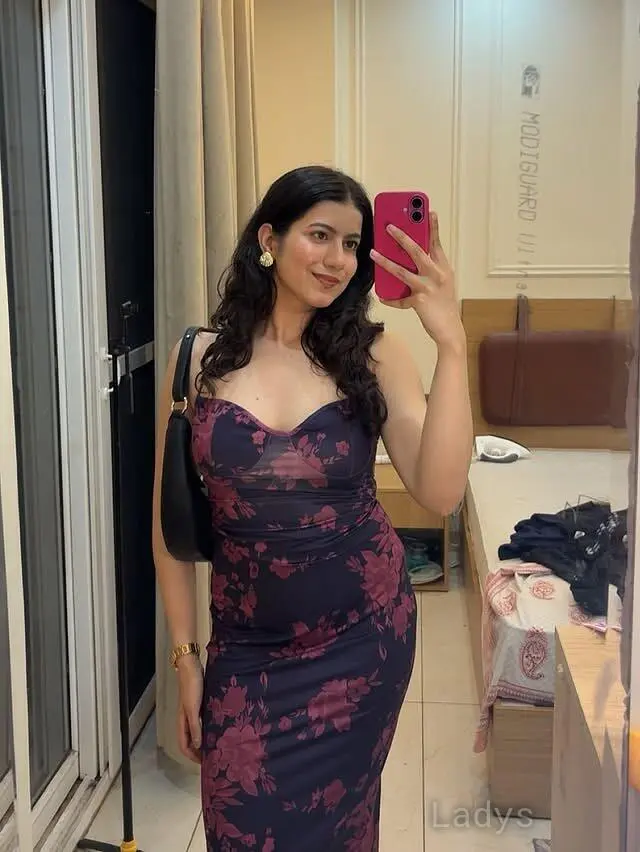 Divya Singh (23) – Call Girl & Independent Escort Service in Vijayawada - Gallery Photo 3