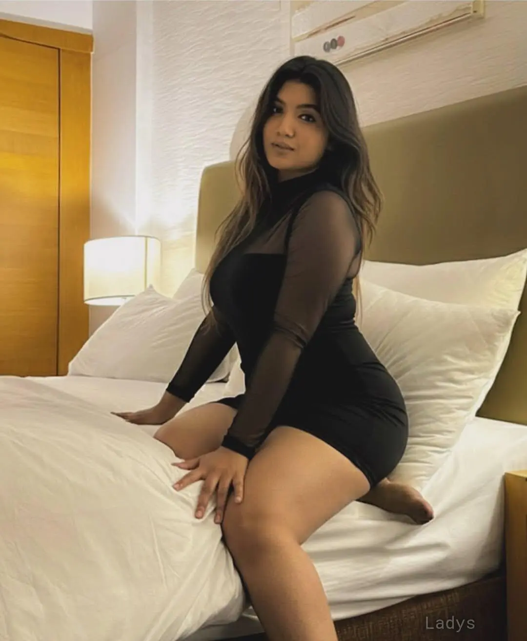 Emmi (22) – Call Girl & Independent Escort Service in Vilamoura - Gallery Photo 3