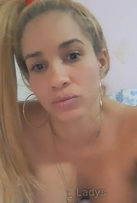 Oriani (30) – Call Girl & Independent Escort Service in Vilnius - Gallery Photo 5