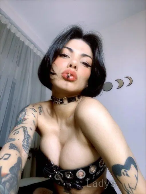 Graziella (29) – Call Girl & Independent Escort Service in Vincennes - Gallery Photo 4