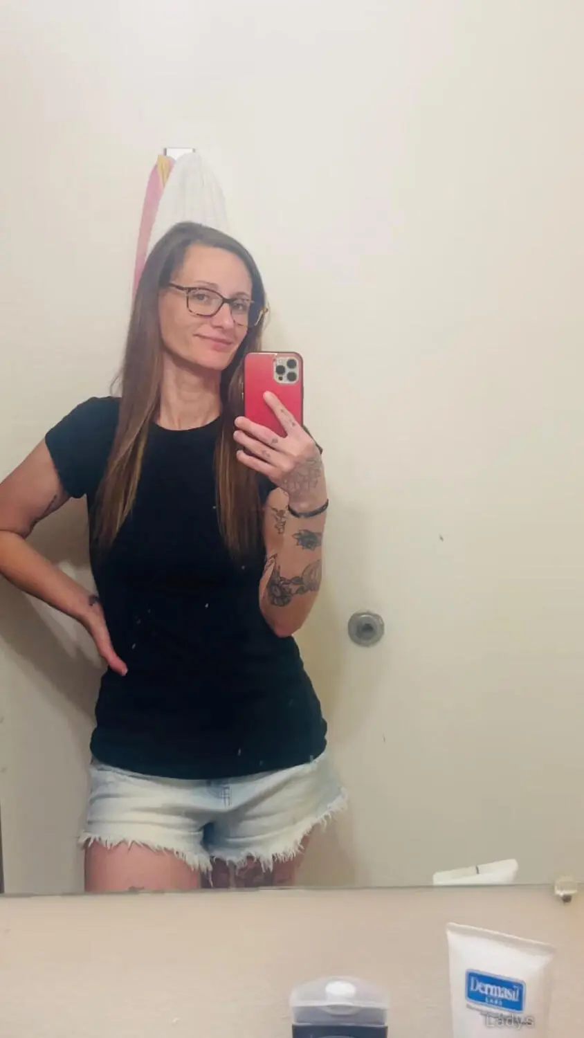 Sutton (30) – Call Girl & Independent Escort Service in Virginia Beach - Gallery Photo 2