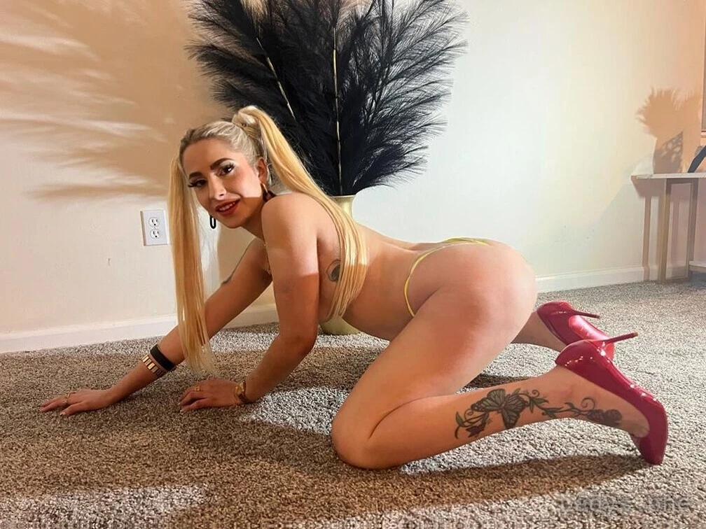 Diana (22) – Call Girl & Independent Escort Service in Visalia - Gallery Photo 3