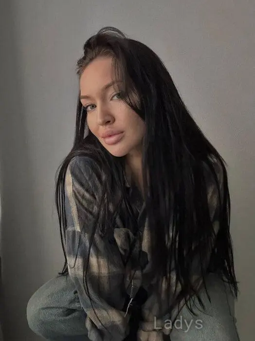 Swetlana (21) – Call Girl & Independent Escort Service in Vlora - Gallery Photo 3